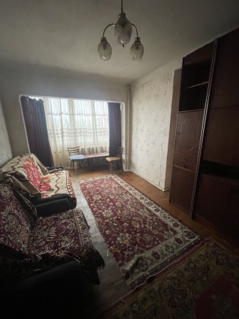 Продається 2- кімнатна квартира,метро Лісова - фото 1