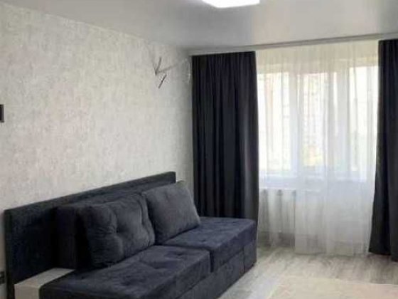 Затишна 1-кімнатна Оболонський проспект метро Мінська Киев