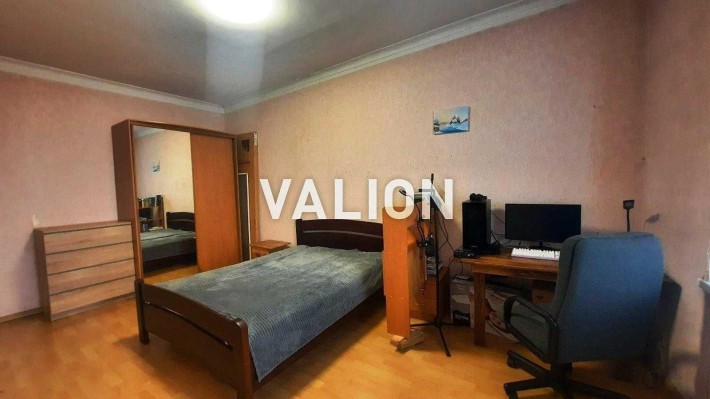 Без %. Продажа 3к квартиры ул Уинстона Черчилля, 19 (Красноткацкая) . - фото 1