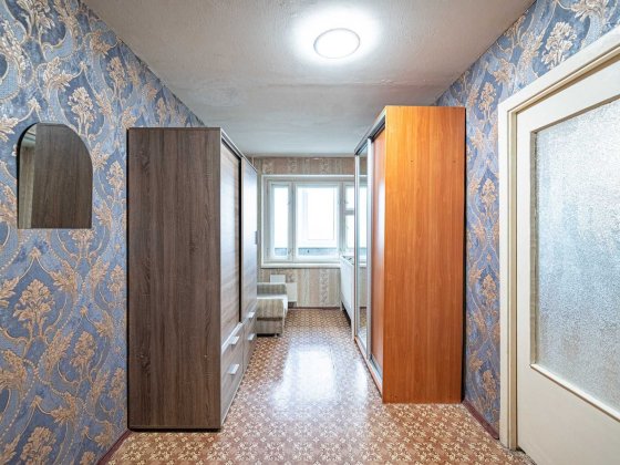 Власник! Велика квартира, 3-кімнати. Оболонь. М. Мінська. 1998 рік Киев