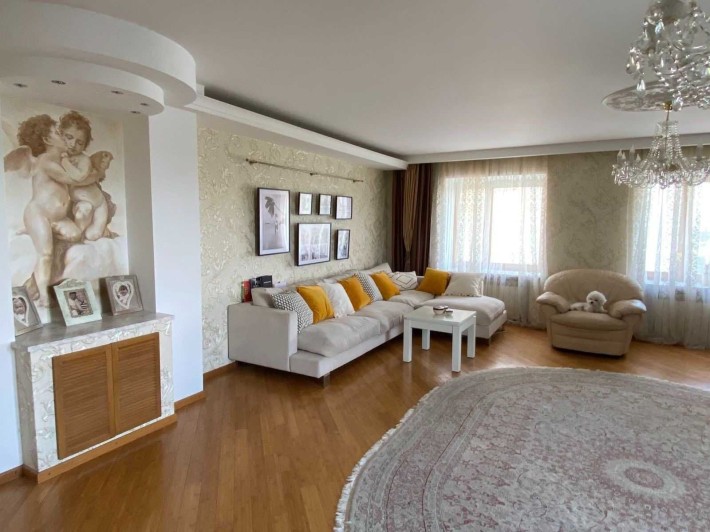 Без % Продаж 4 к. квартири Володимира Івасюка 14г - фото 1