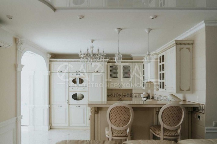 Продаж 4к квартири Комбінатна 25а ЖК Садовий ст.м. Лівобережна - фото 1