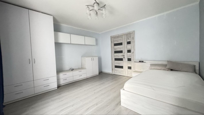 Cвітла та затишна 2-кімнана квартира 56 м² вул. Бальзака 75 - фото 1