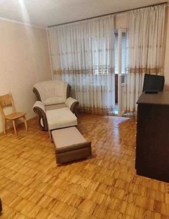 1-кімнатна квартира по вул. Героїв Дніпра - фото 1