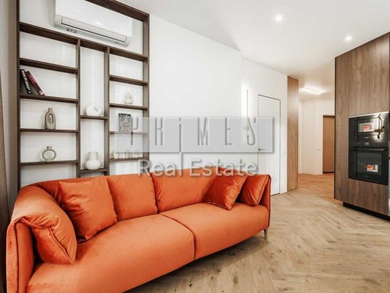 Продаж стильної квартири  ЖК Грейт Дніпровська набережна Причальна Киев