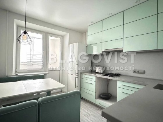 Продаж квартири Бальзака Оноре  75,  2кімн. 56кв.м, Київ