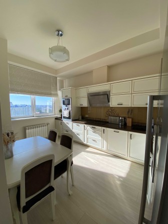 Продаж 3к квартири(92м.кв).Без%.м.Чернігівська.вул.Гната Хоткевича - фото 1