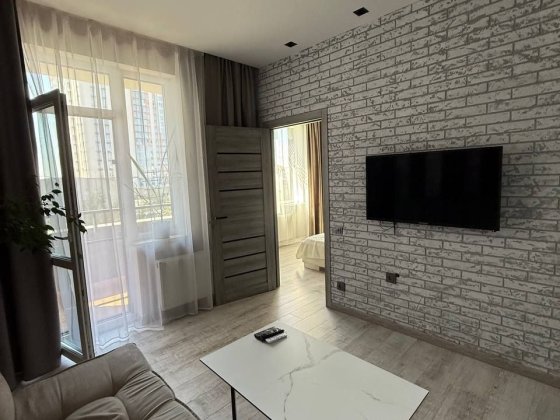 Сдам  евродвушку в новом доме на Таирова Одесса