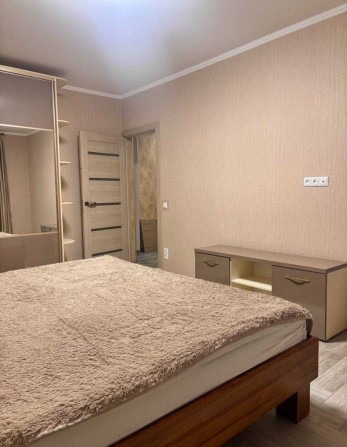 Сдам 2х комн квартиру м. Защитников Украины в новострое ЖК Искринский - фото 1