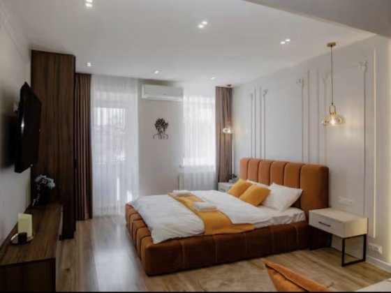 Оренда 2 кімнатної квартири .Площа Святого Теодора , дизайн.євроремонт Львів