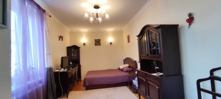 Оренда 1-кім. "сталінка" вул.Лазаренка - фото 1