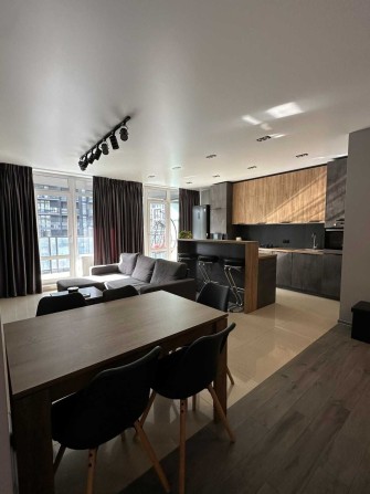 Оренда квартири кухня студіо 70кв.м Чорновола Авалон резервне живлення - фото 1