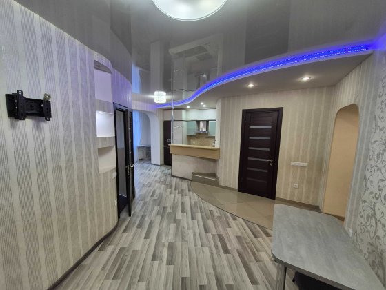 Сдам 2комн квартиру ЖК Времена Года. Пос. Жуковского. Харків