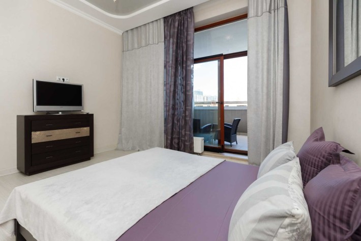 Сдам  свою 2х комн. квартиру в Аркадийском дворце - фото 1