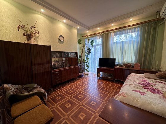 3-кімнатна вінтажна сталінка 60 м² проходять оновленя— Китаєнка 3б Харьков