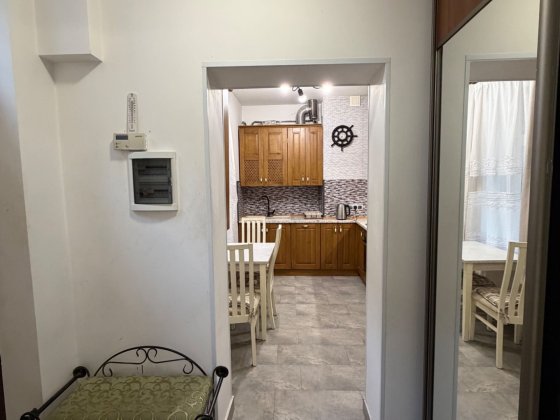 Оренда 2 кім. квартири пл. Липнева (вул. Героїв УПА - Городоцька) Львів