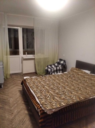 Сдам 2-х ком. квартиру на Черёмушках Ген.Петрова/ Рабина - фото 1