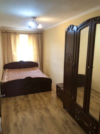 Сдам 3 ком. Квартиру возле ТРЦ Остров. Отопление 50/50. - фото 1