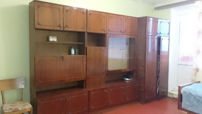 Дёшево сдам 1к.квартиру на Одесской 3000 грн + свет - фото 1