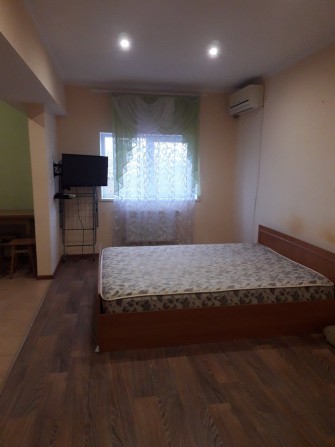 Сдам квартиру студию - фото 1