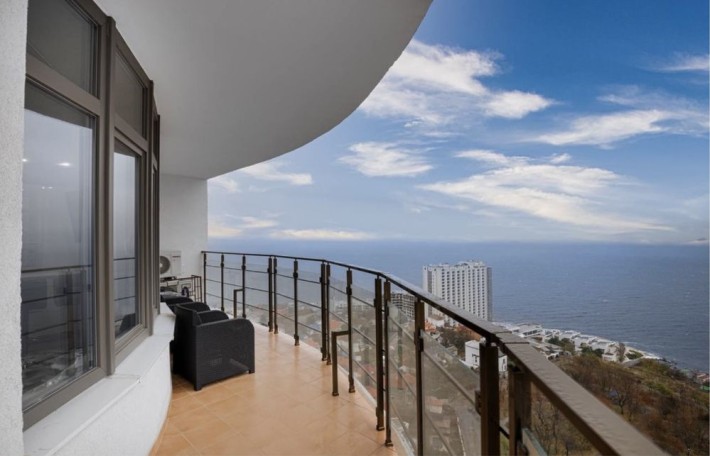 Шикарная видовая 3к студия на Каманина - фото 1