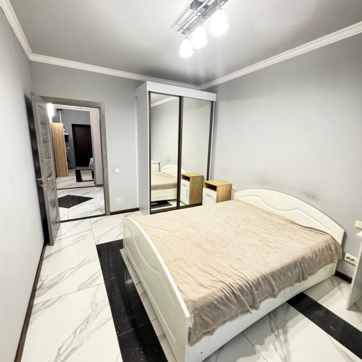 Сдам 3к квартиру в ЖК Рогатинский - фото 1