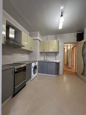 Сдам 2 х к в новом доме Небесной сотни /Левитана - фото 1