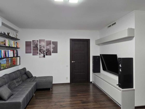 Продається  квартира в Дарницькому районі Київ Київ