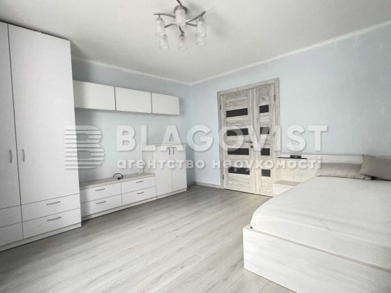 Продам 2 кім квартиру Бальзака Оноре де, 75 Троєщина Район ремонт Київ