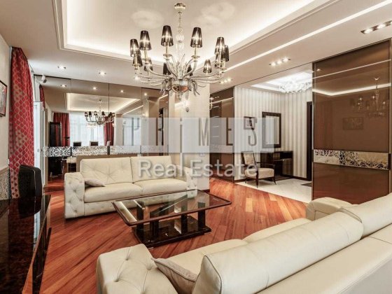 Продажа 3к квартира 130м2, Новопечерские Липки, Драгомирова 18а Киев