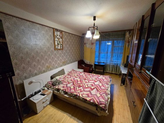 Продається 2-кім. квартира вул. Солов’яненко 11, Дніпровський р-н Київ