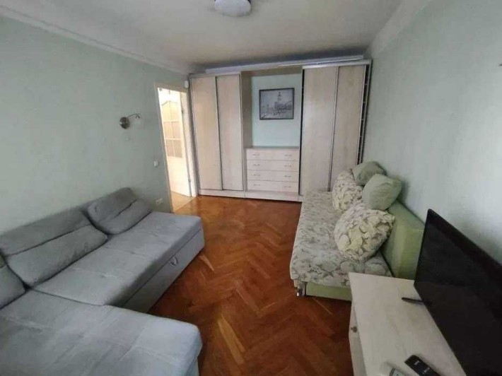 Однокомнатная квартира рядом с метро Дарница - фото 1