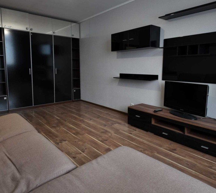 1-кімнатна квартира ЖК " Паркові озера" .м. Дарниця. - фото 1