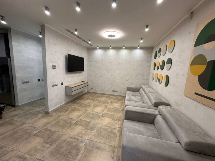 Продам 3-кімнатну квартиру з ремонтом в ЖК «Французький квартал 1» - фото 1