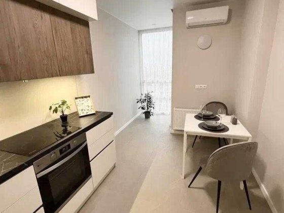 1 кімнатна квартира в Києві Метрополія Дарниця з ремонтом Держпрограми Киев