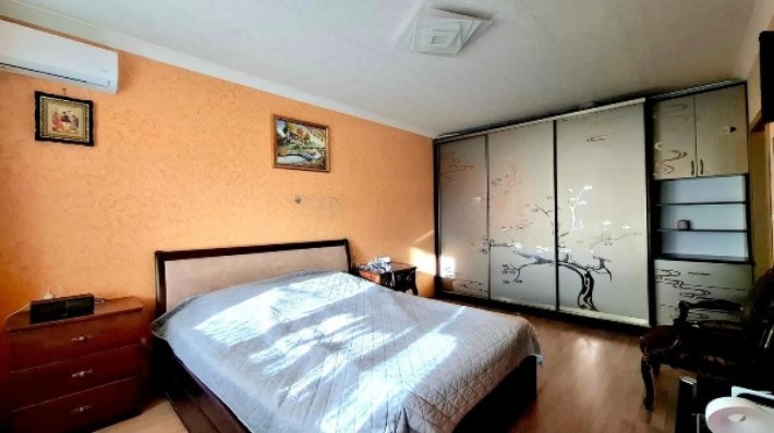 Затишна 2-кімнатна квартира 50 м² просп. Червоної Калини 21-А - фото 1