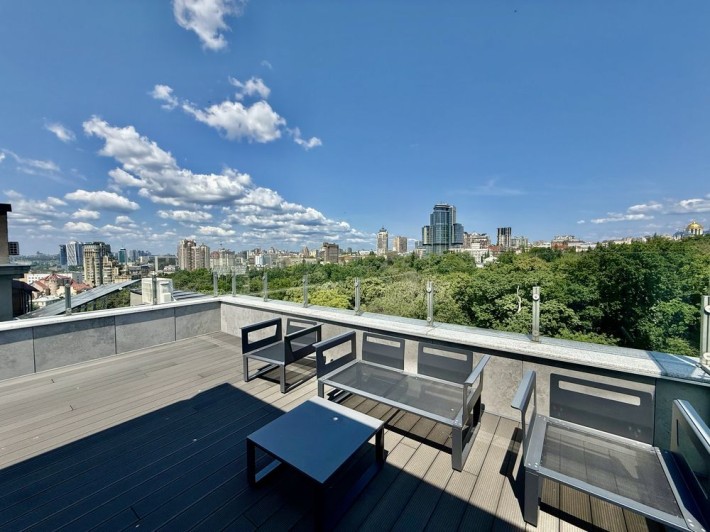 Видовая двухэтажная квартира с террасой на крыше, ул. Л. Толстого, 25 - фото 1