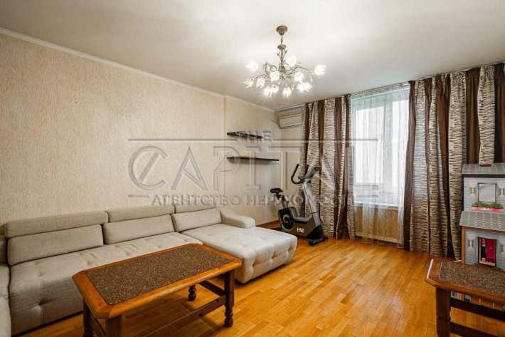 Продаж / Квартира / пр-т Валерія Лобановського 126 г - фото 1