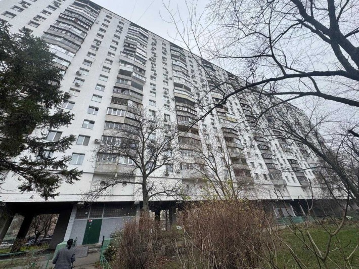 Лівобережна, власна 2 кімн, 3-й поверх, Ігоря Шамо 10, Русановка - фото 1