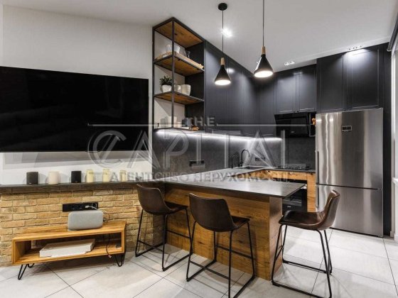 Продаж 4 кімнати Квартира Лаврська Печерськ 96м2 Киев