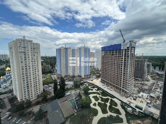 У продажу 2 кімнатна квартира 63 кв.м. в ЖК Метрополіс Київ