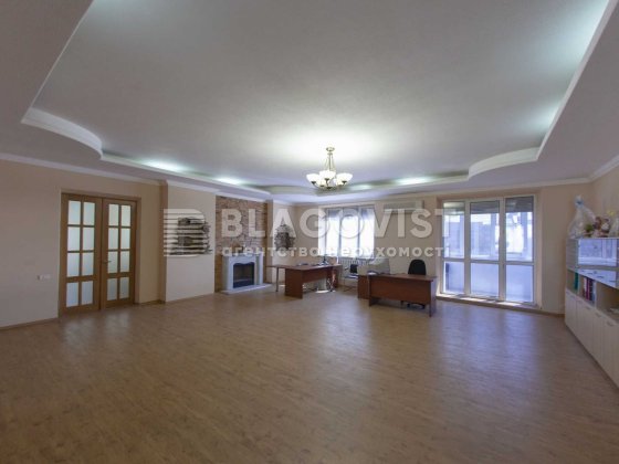 4-к  Липки Інститутська/Липська/Шовковична Офісний ремонт Киев