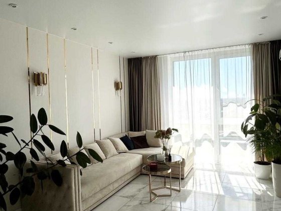 3к квартира з ремонтом 75м2 в Жк Славутич 2.0 метро Славутич Осокорки Київ