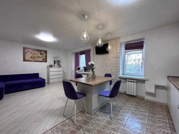 Продам 3х кімнатну квартиру з ремонтом - фото 1