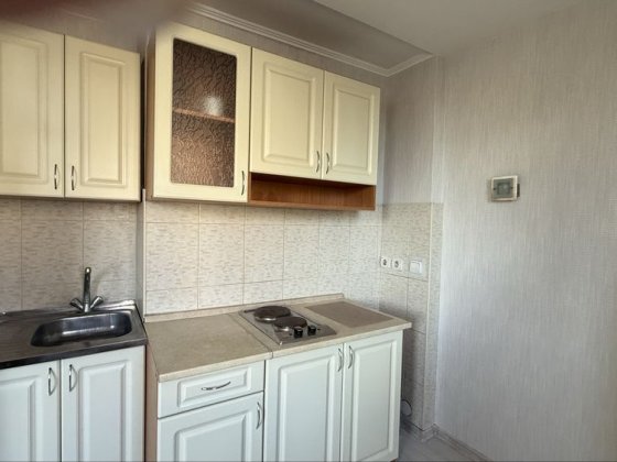 Березняки , озеро «Тельбін» проспект . Тичини 6 Киев