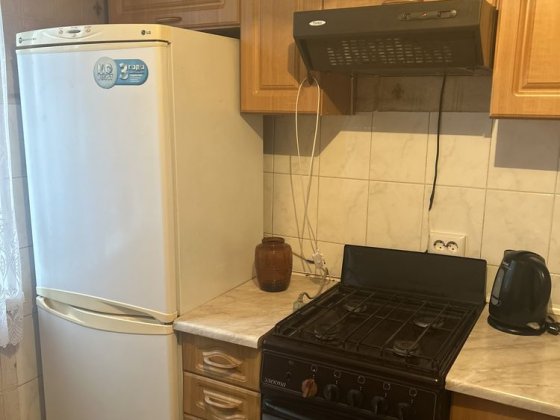 Оболонський пр.28. Метро «Мінська» двокімнатна квартира. Київ