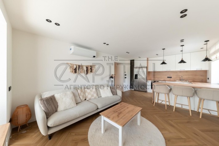 Продаж 4-кімнатної Квартири Центр Києва! 2 193 $ за м² Антоновича! - фото 1