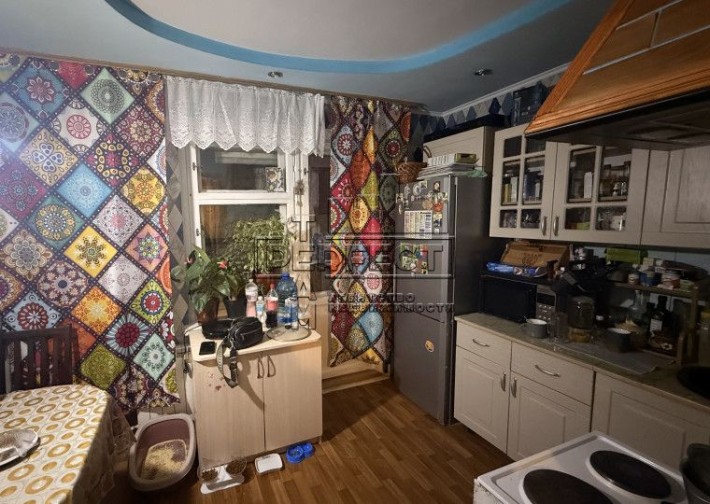 Продаж 2к квартири Миропільська 37 / Миропольская 37 - фото 1