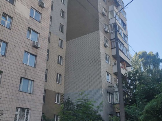 Менделєєва, 12, 5-кімнатна кв.м євростандарт в двох рівнях Київ