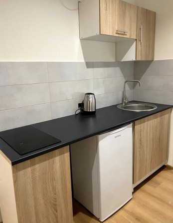 Аренда смарт в центре Привоз 1 эт длительно - фото 1